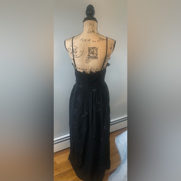 DEEP V NECK BLACK MAXI DRESS WITH SHEER LACE DETAILING - LINED, ADJUSTABLE STRAP - Picture 7 of 9